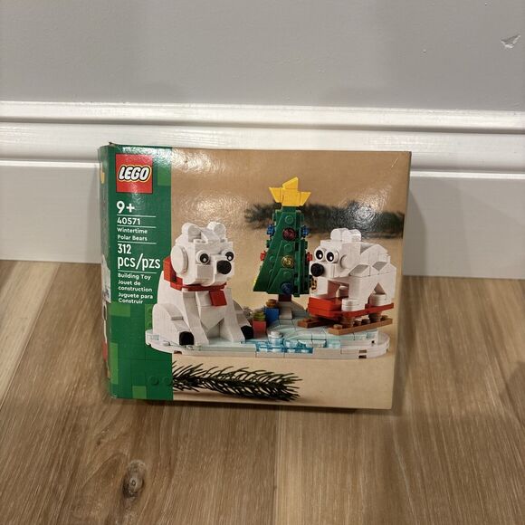 Lego Wintertime Polar Bears #40571 / 312 Pieces / 100% Complete w/Box & Manual - Picture 4 of 12